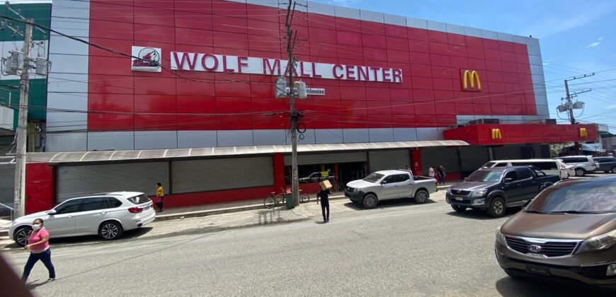 Almacen Wolf Mall Center Changuinola
