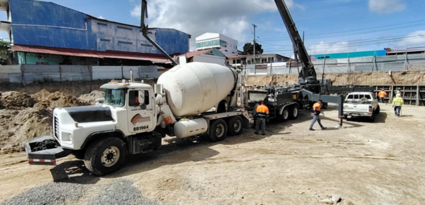 Edificios Locales Comerciales Penonomé